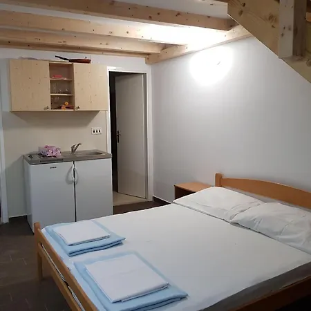 Trojanovi - Duplex With Terrace